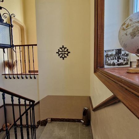 Chez Dedou Et Madou Bed & Breakfast Florensac Exterior foto